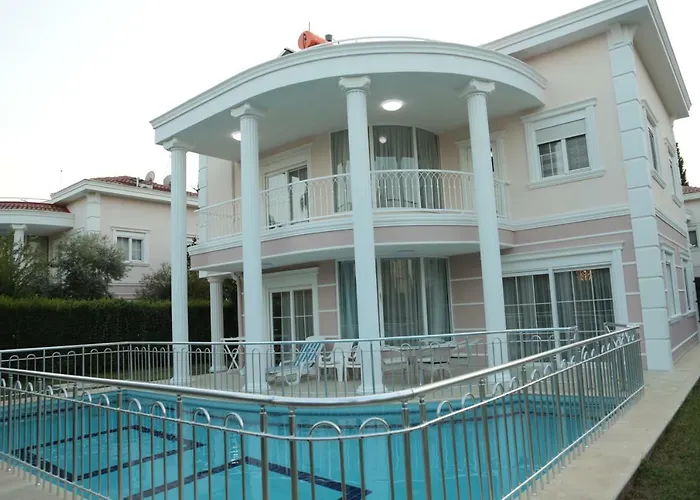 Villa Aslam, Belek Mahallesi 218 Sokak No 4C Tolerance Golf Sitesi C-1 Blok, Serik, Antalya