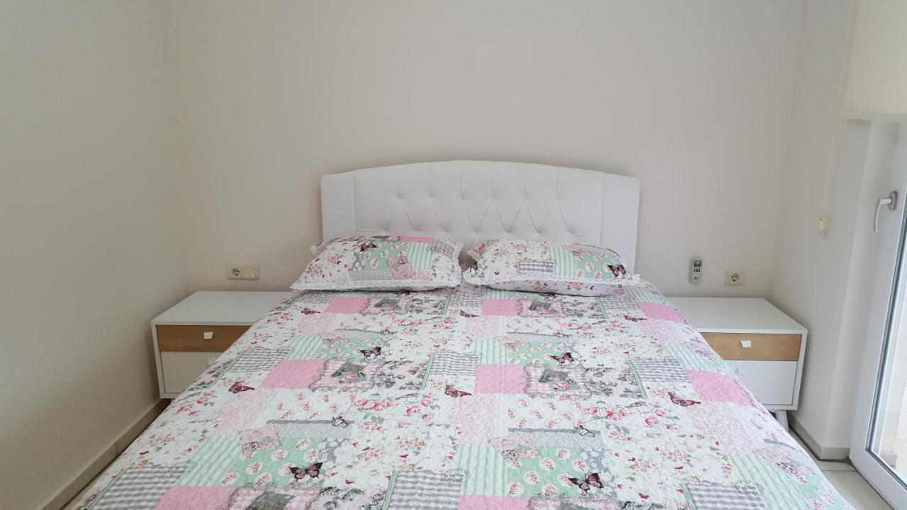 Antalya Elegant Golf First Floor 2 Bedrooms Pool View Close To Center