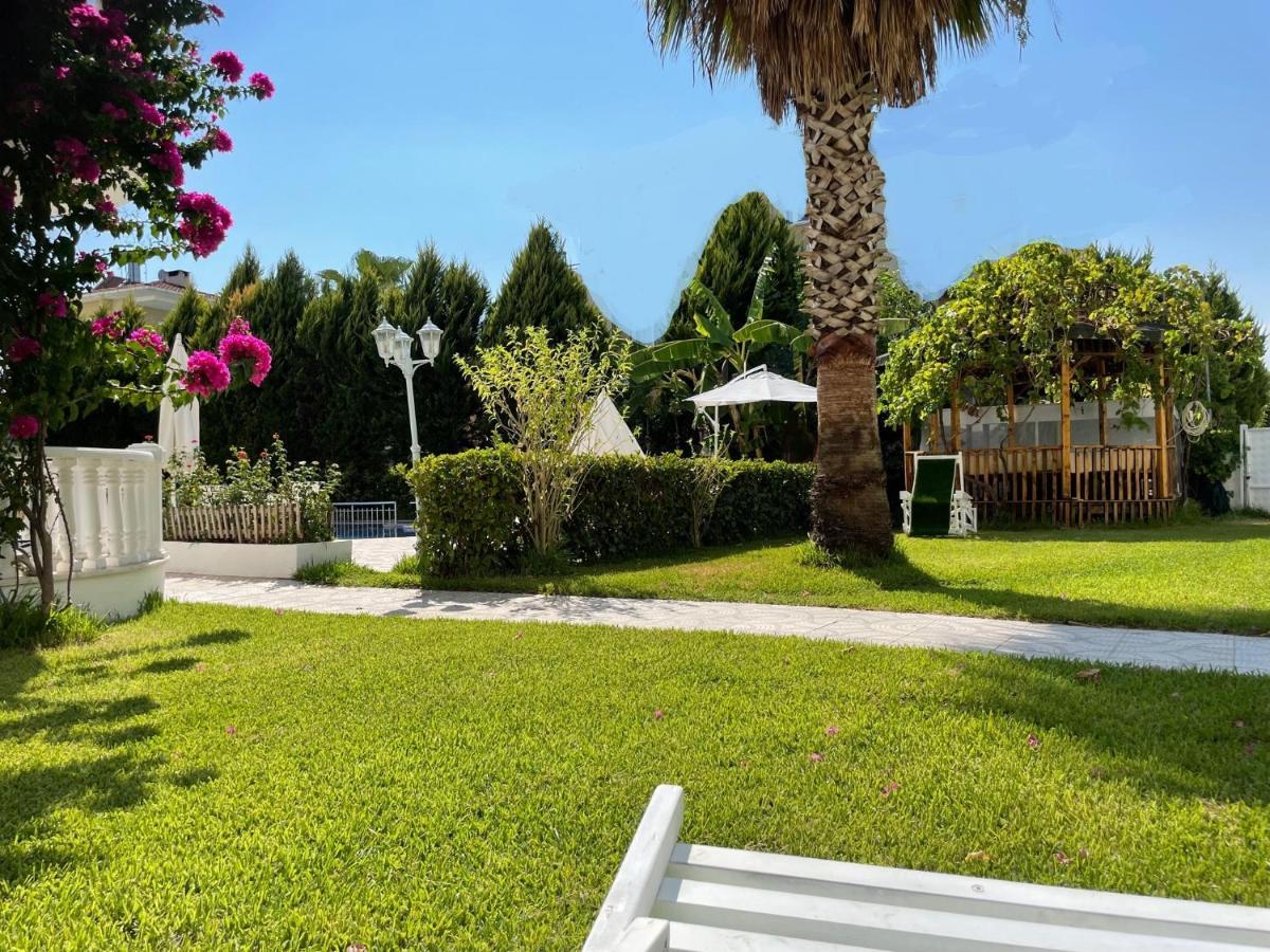 Apartment Belka Golf Deluxe Poolside *