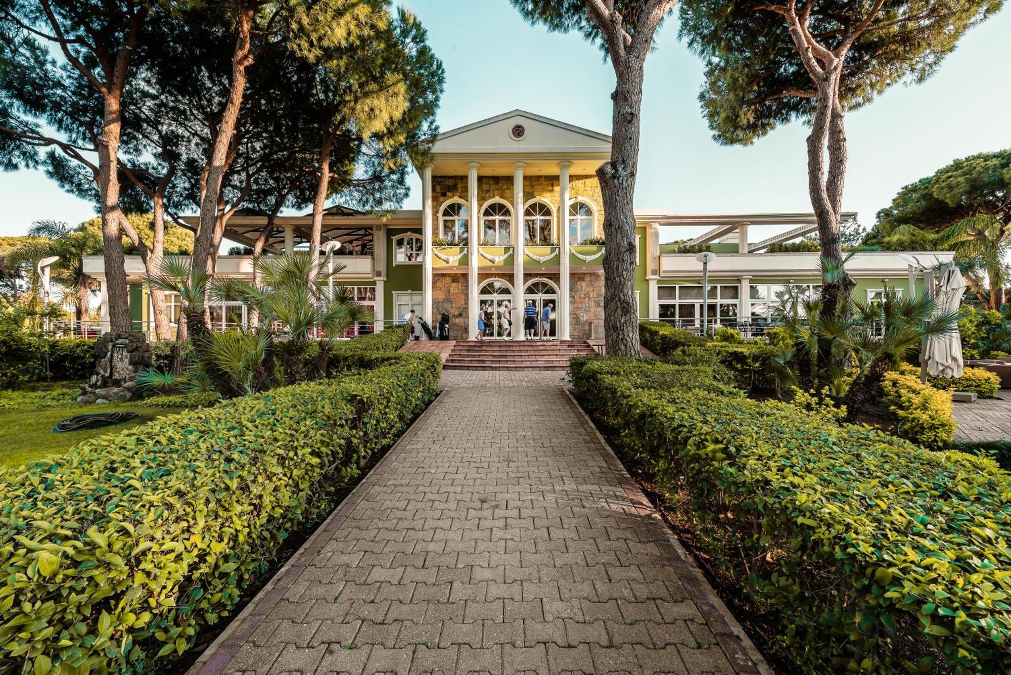 Ośrodek wypoczynkowy Robinson Nobilis 5*