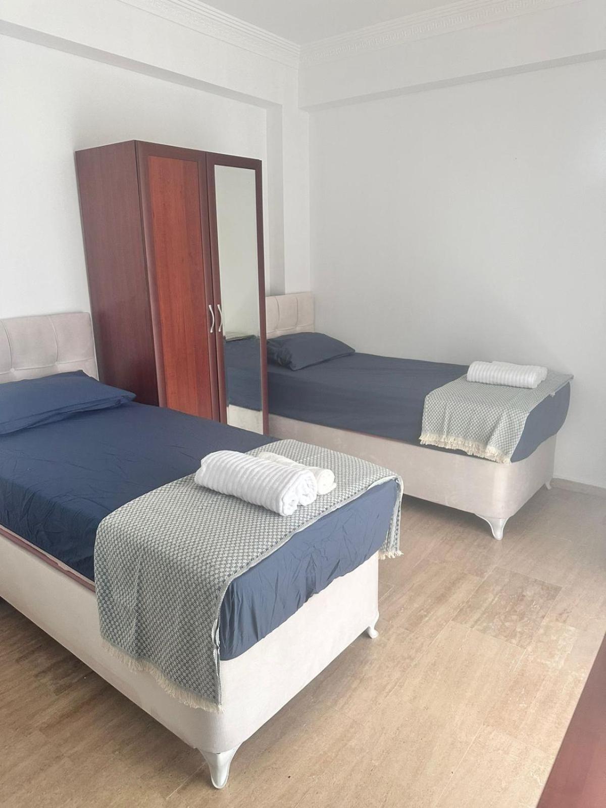 2 Bedroom Renovated Apartment
