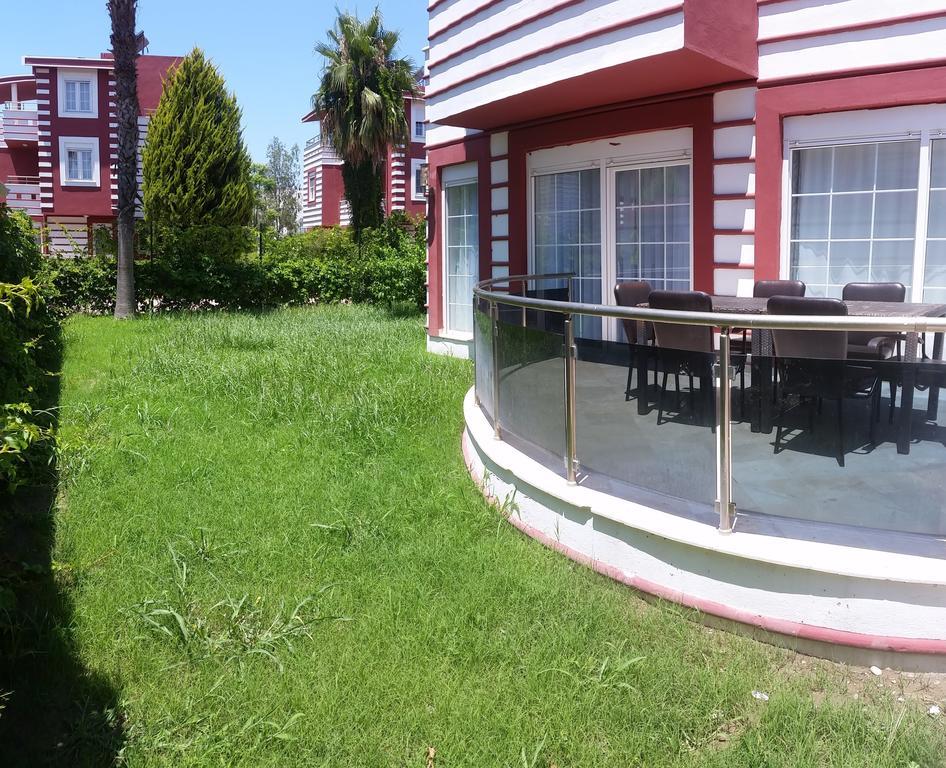 Happyland Villa *