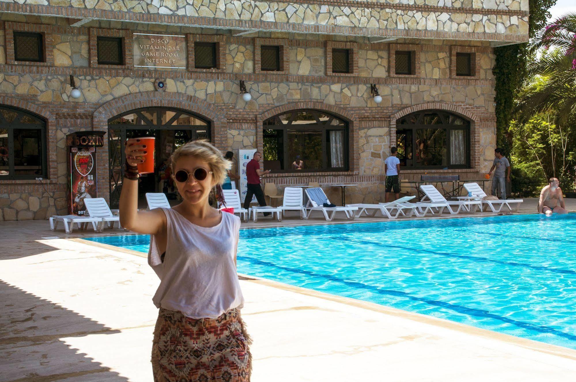 Belkon Hotel 4*