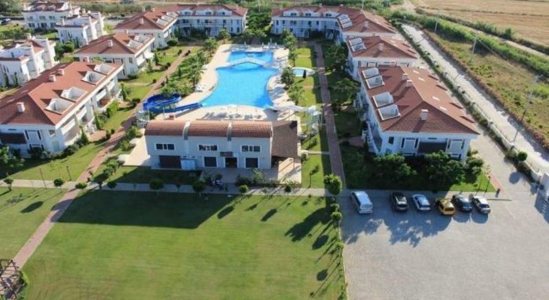 Hotel Golf Village