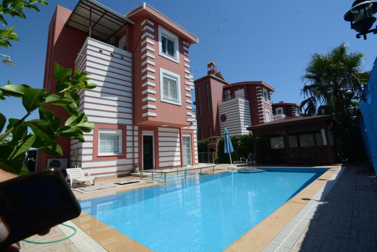 Happyland * Belek