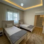 Serenitygardenholiday 8