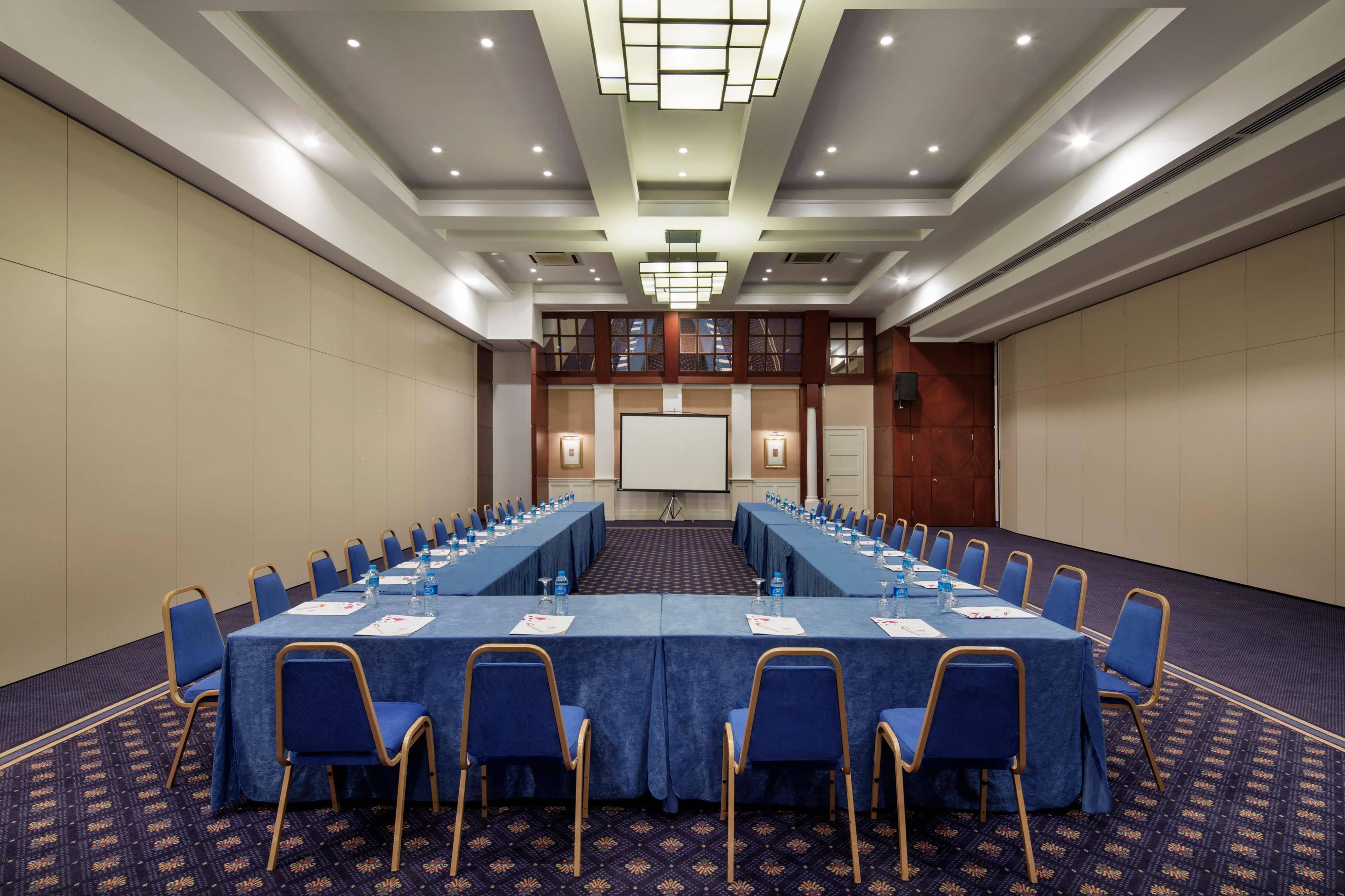 Hotel Papillon Ayscha & 5*