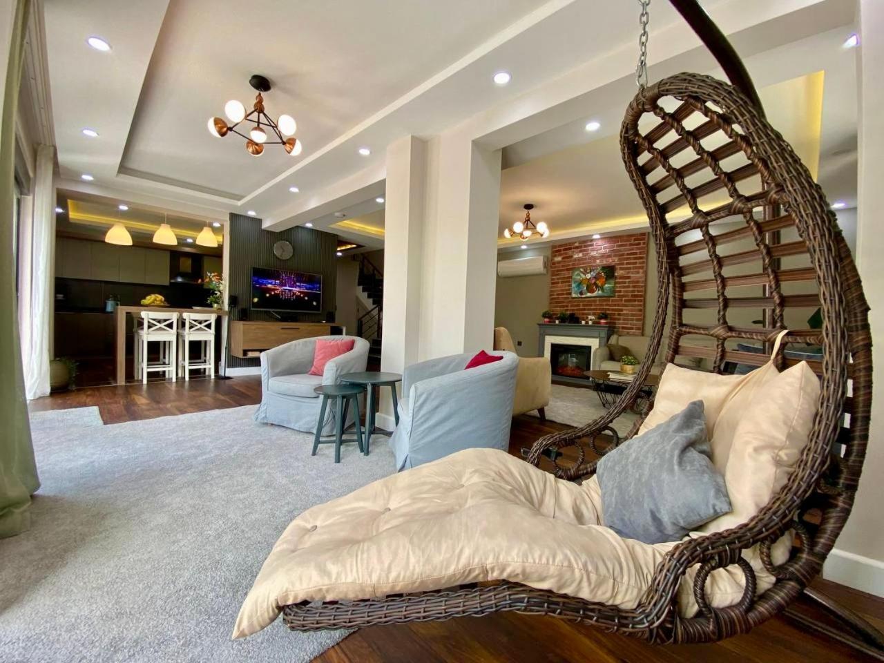 Villa Annabèll1 Havuzlu Jakuzili Triplex Lux Belek