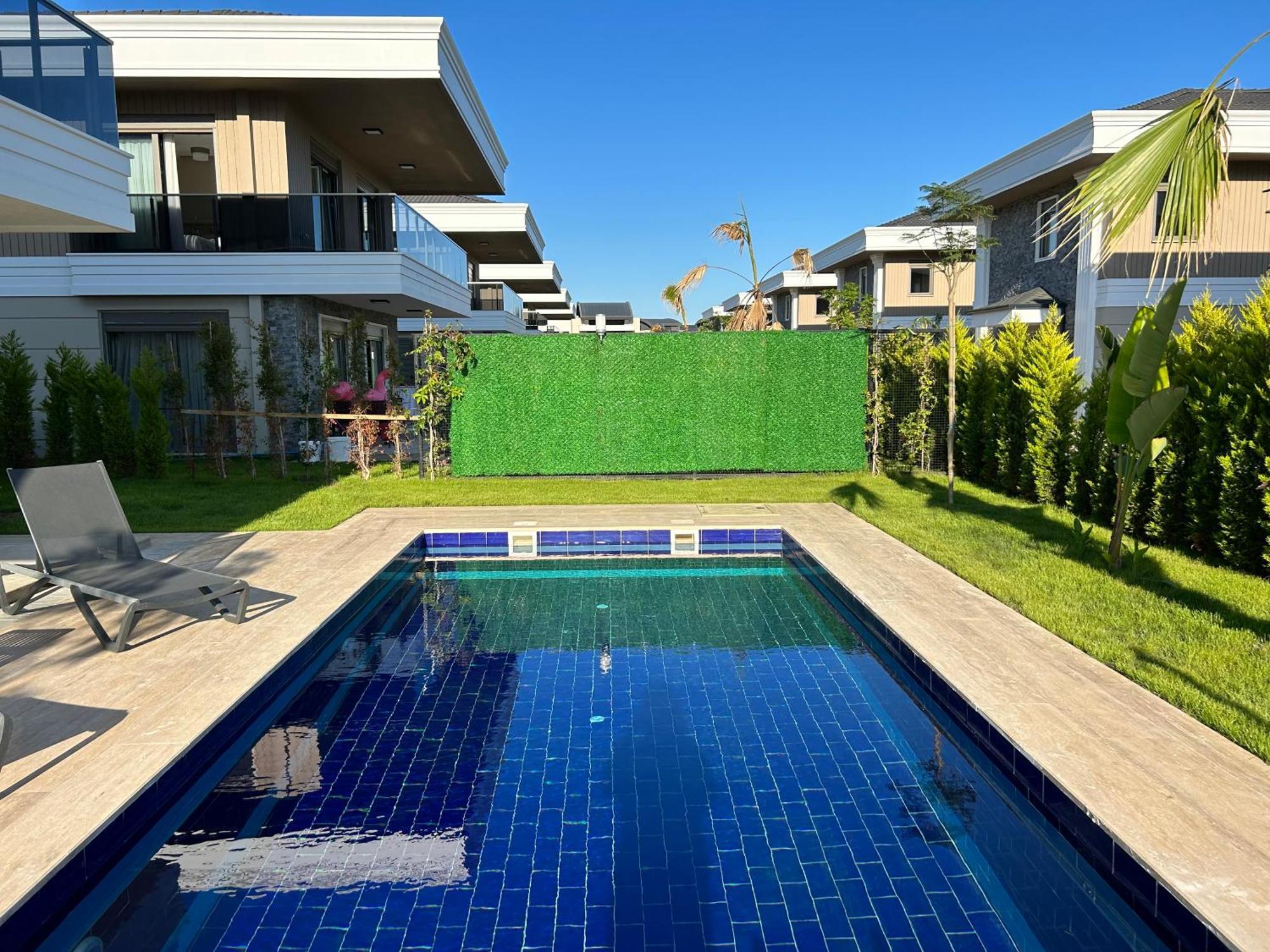 Villa Nirvana *