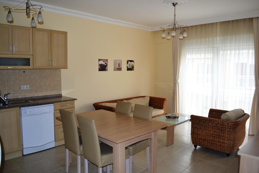 Antalya Sama River Golf Apart Second Floor 2 Bedrooms Pool View Close To Center