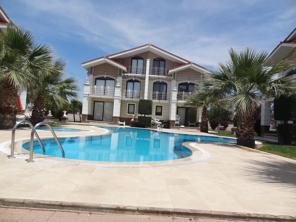 Villa Golf 1 *