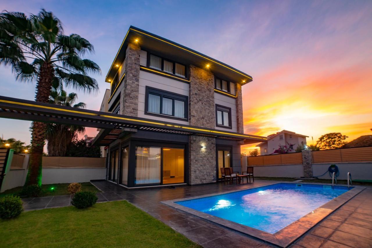 Palm Private Villas