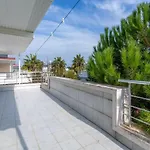 Villa Fadi Family Home