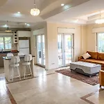 Villa Stone 1