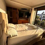 Peaceful Holiday Villas-Luxury-Jacuzzi-Sauna
