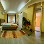Peaceful Holiday Villas-Family