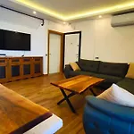 Peaceful Holiday Villas-Barbecue
