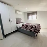 Antalya 5 Odali Oezel Havuzlu Villa