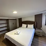 The Casa Alegra Luxury Villa