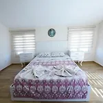 Bluehomes Villas