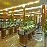 Jacaranda Beach Luxury Club