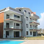 Excellent Mountain View Apartment