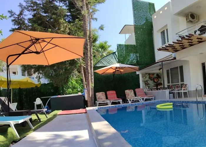 10 Beds-Full Triplex Villa In Belek Golf Area-Elit2 Villa With Private Pool & Garden Wifi Full Kitchen & Bed Equipments Air Conditions Free Parking