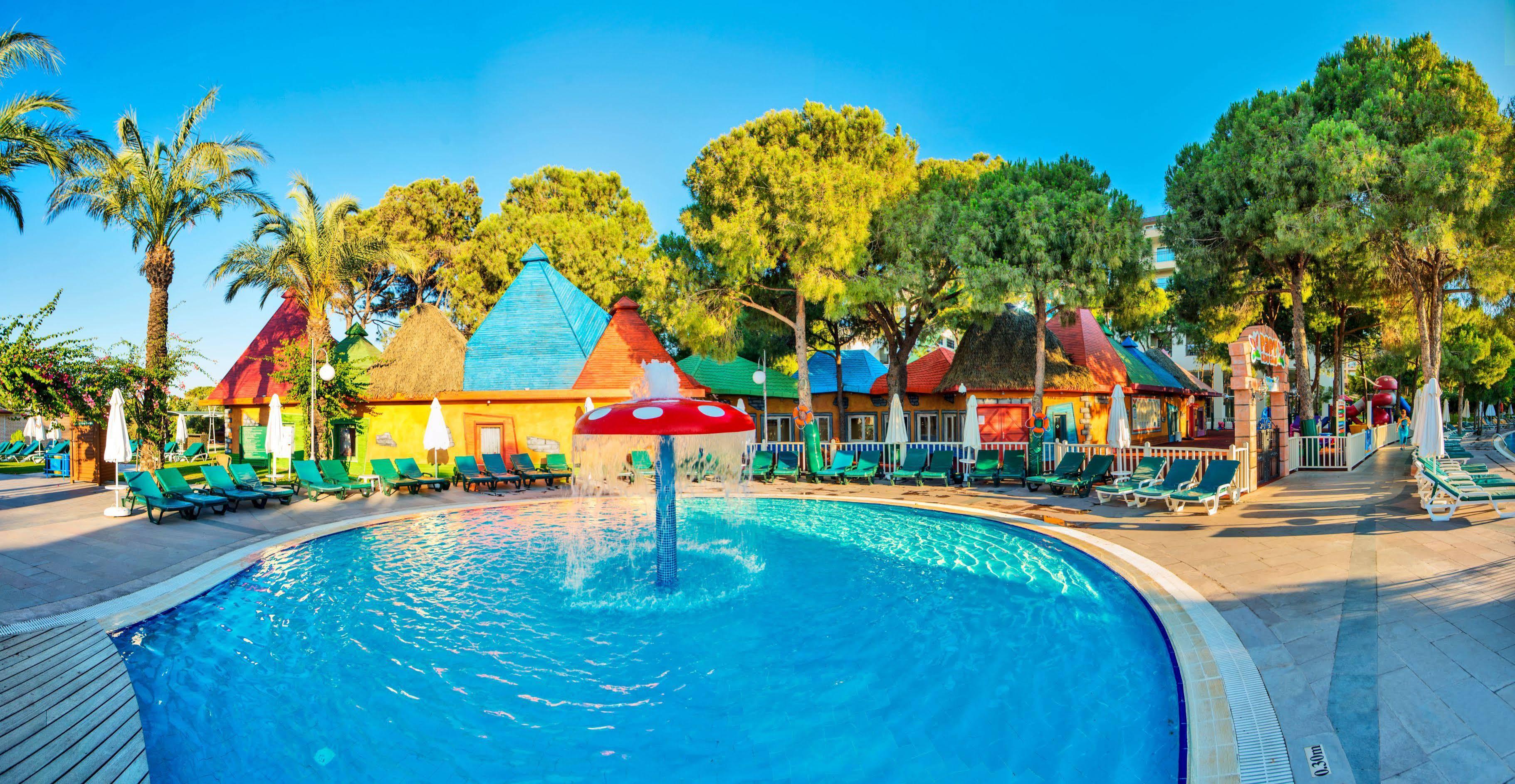 Papillon Ayscha & Hotel 5*