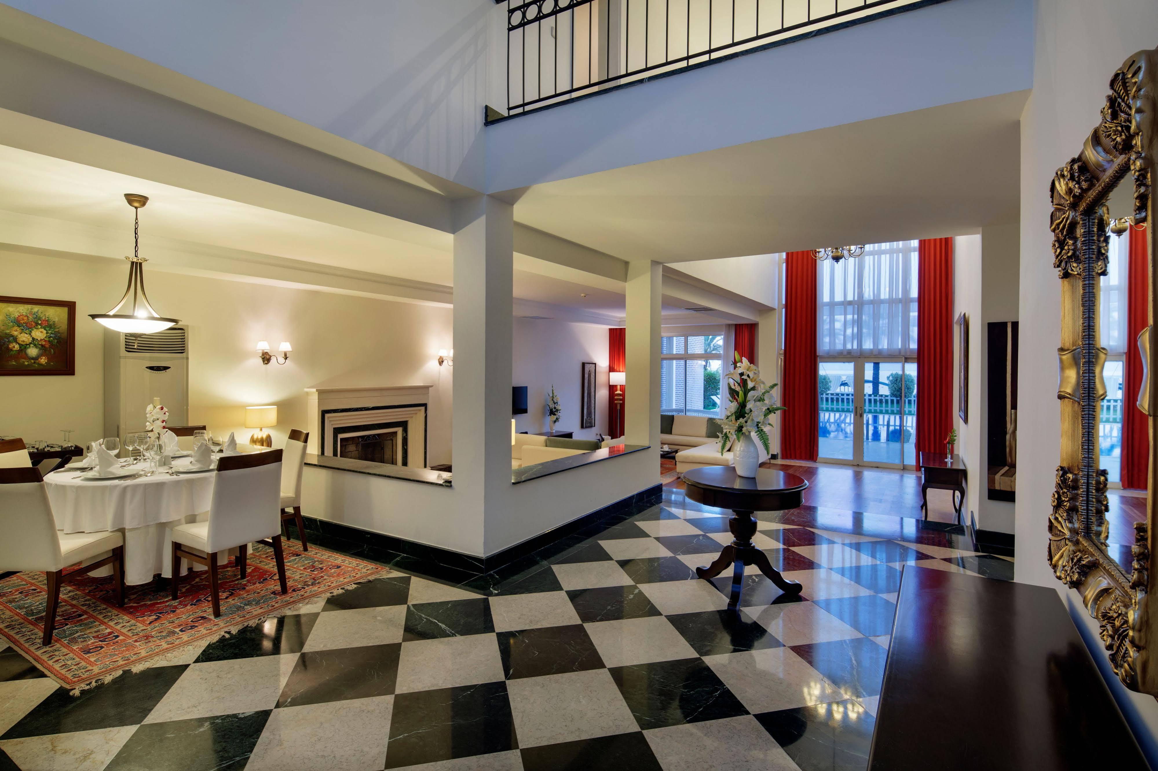 Papillon Ayscha & 5* Belek