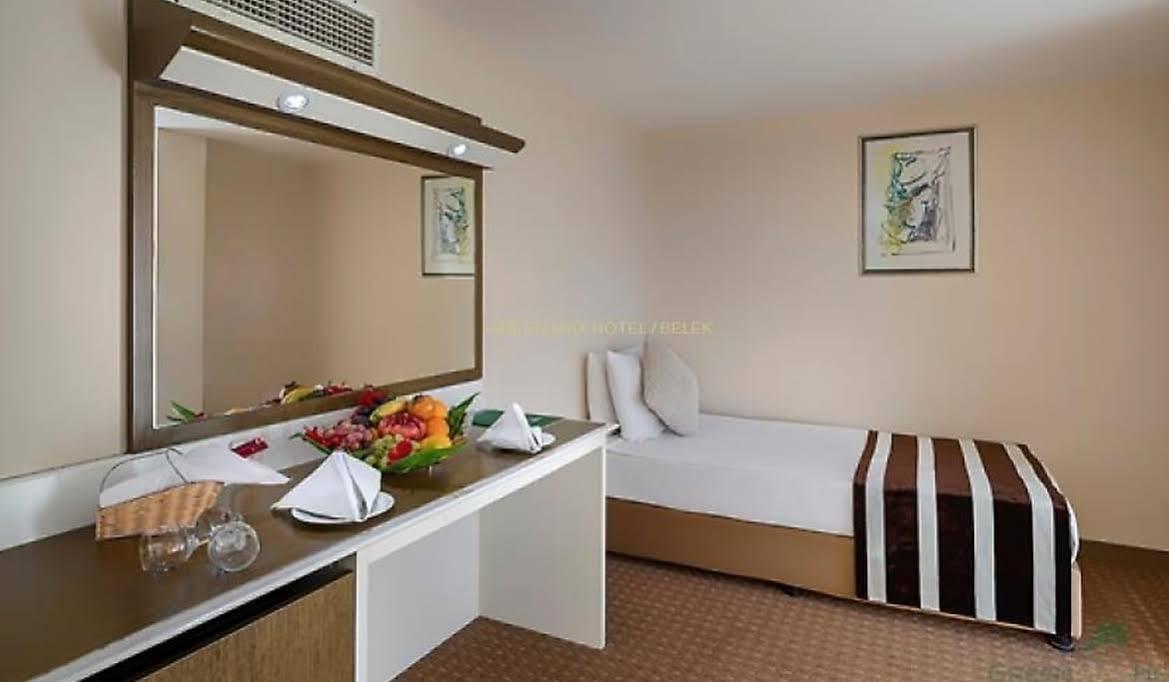 Otel Max 5*