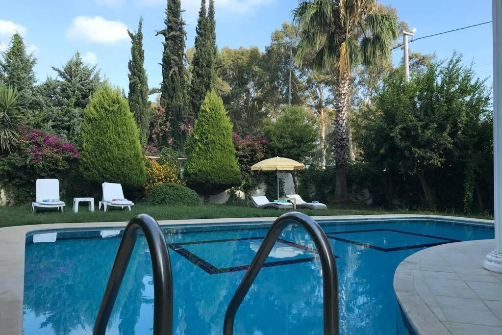 Lux Private Tolerance Golf Villas *