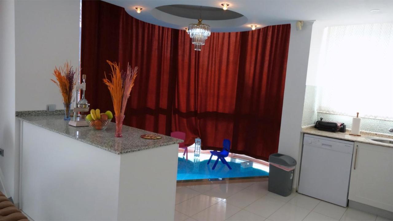 Crystal Water Deniz Saray 1 *