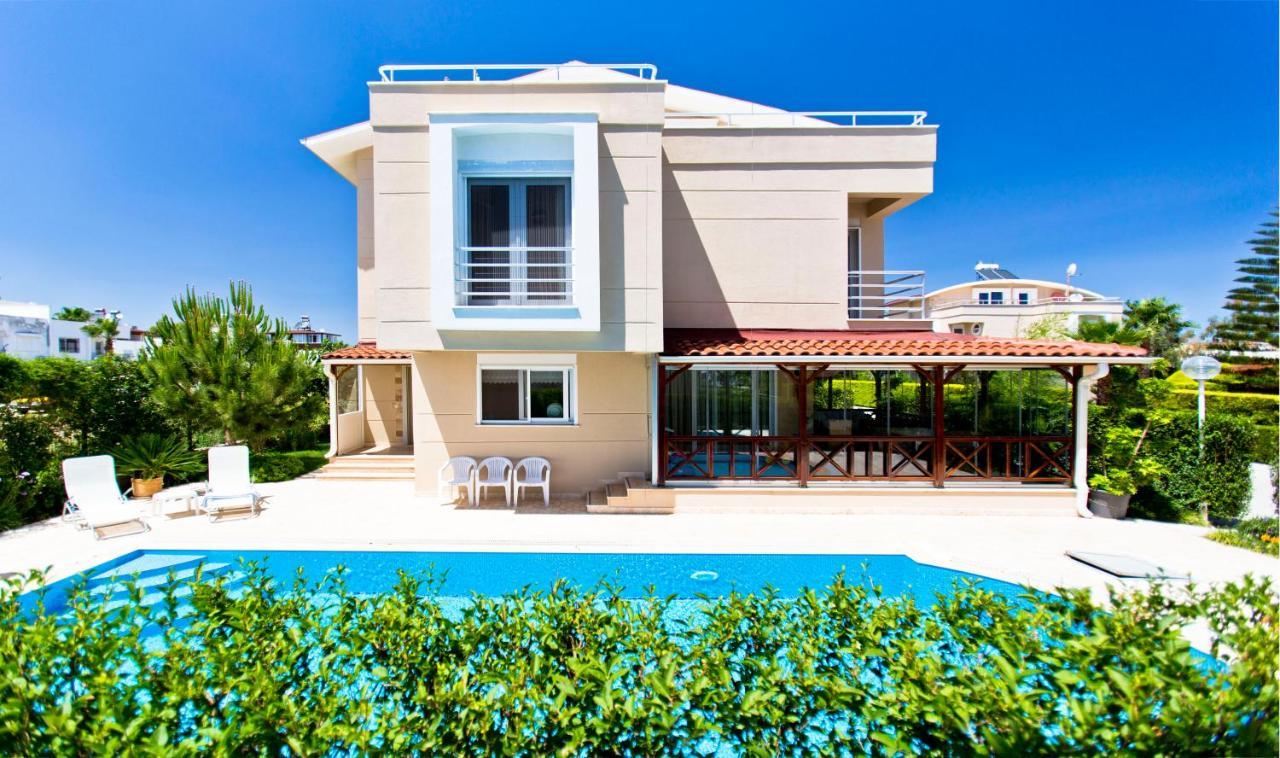 Vilă Paradise Town Premium Belek