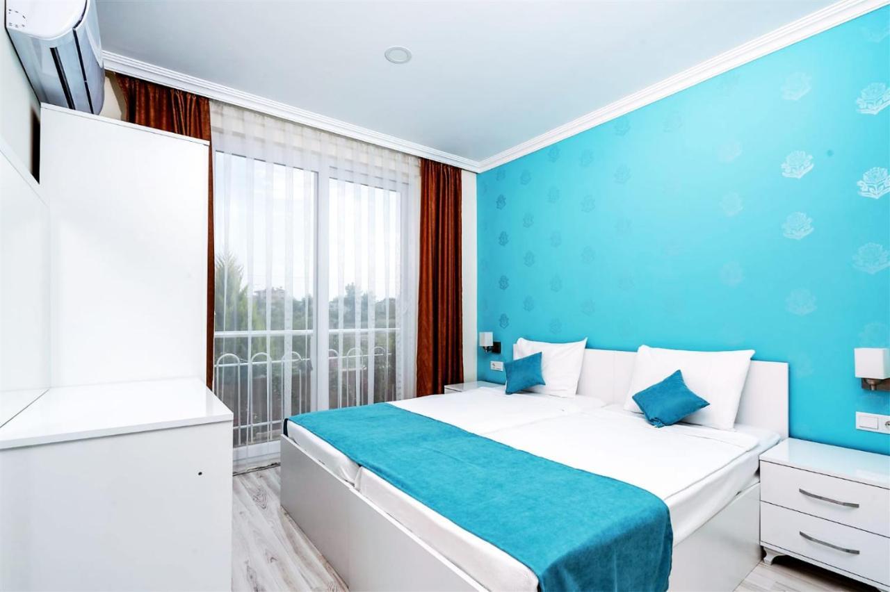 Diamonds Apart Otel 2*