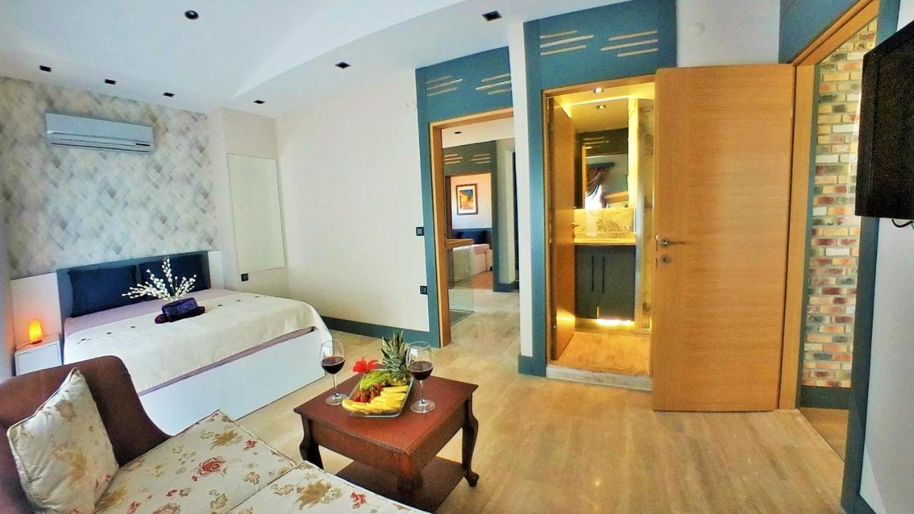 Fun&sun River With Amazing Landscape 5+1 Villa *