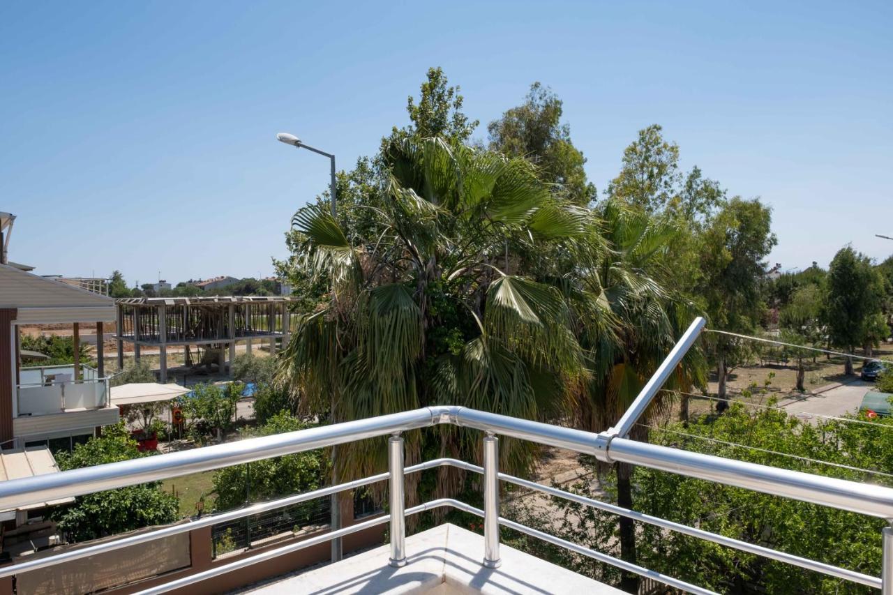 Esma Villa *