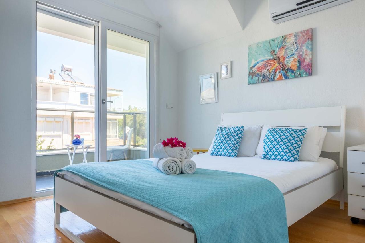 Ev Villa
