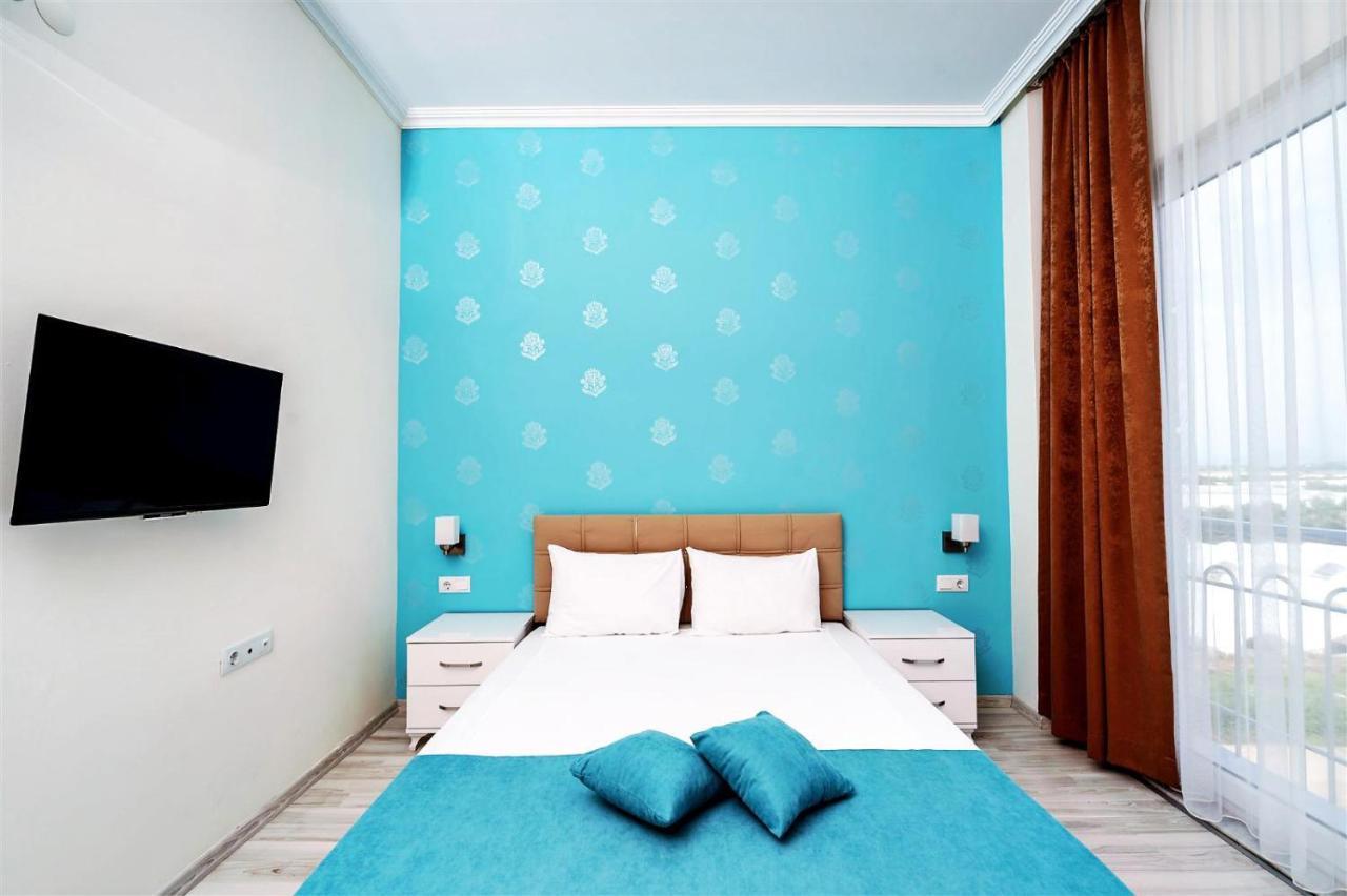 Diamonds Apart Otel 2*