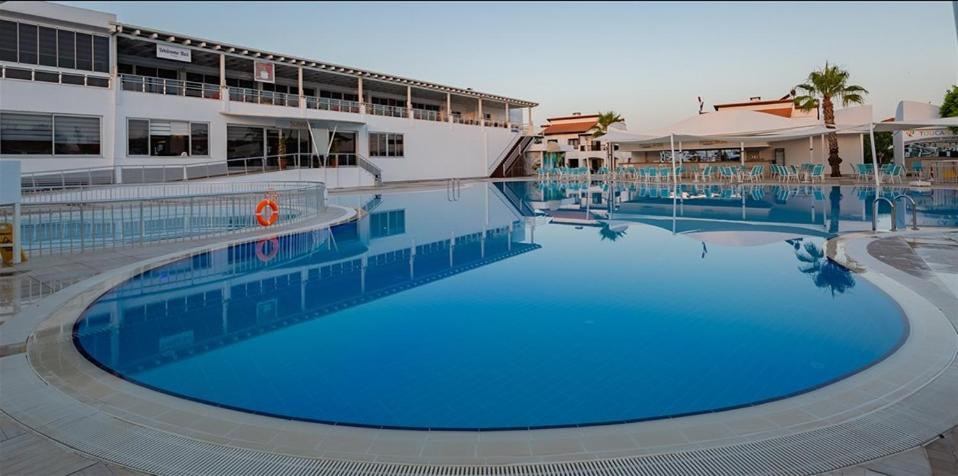 Fun&sun Modern In Amazing Facility Belek