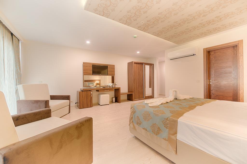 Hotel Sarp (adults Only)