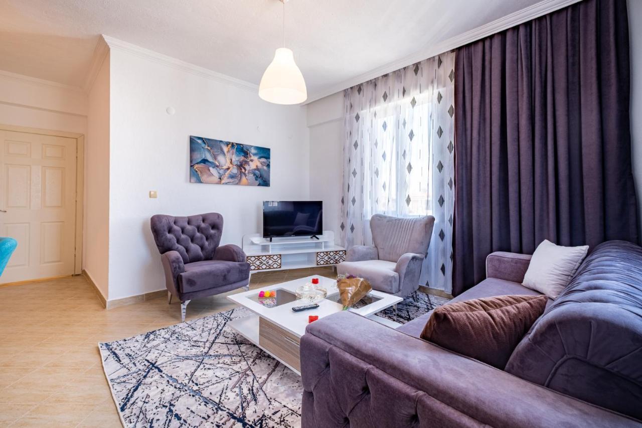 Assos Apart: Havuzlu Sitede Tamami Sizin 2 Oda 1 Salon Daire * Belek