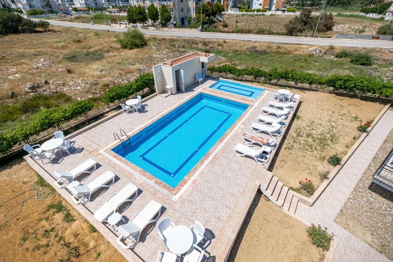 Assos Apart: Havuzlu Sitede Tamami Sizin 2 Oda 1 Salon Daire *