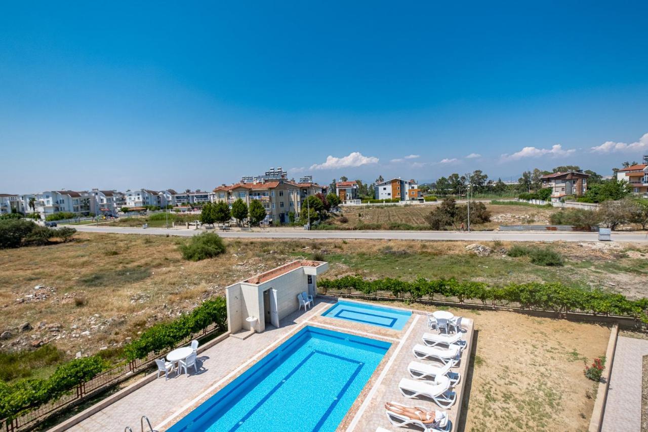 Assos Apart: Havuzlu Sitede Tamami Sizin 2 Oda 1 Salon Daire Belek
