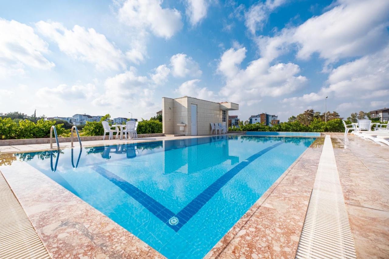Assos Apart: Havuzlu Sitede Tamami Sizin 2 Oda 1 Salon Daire * Belek