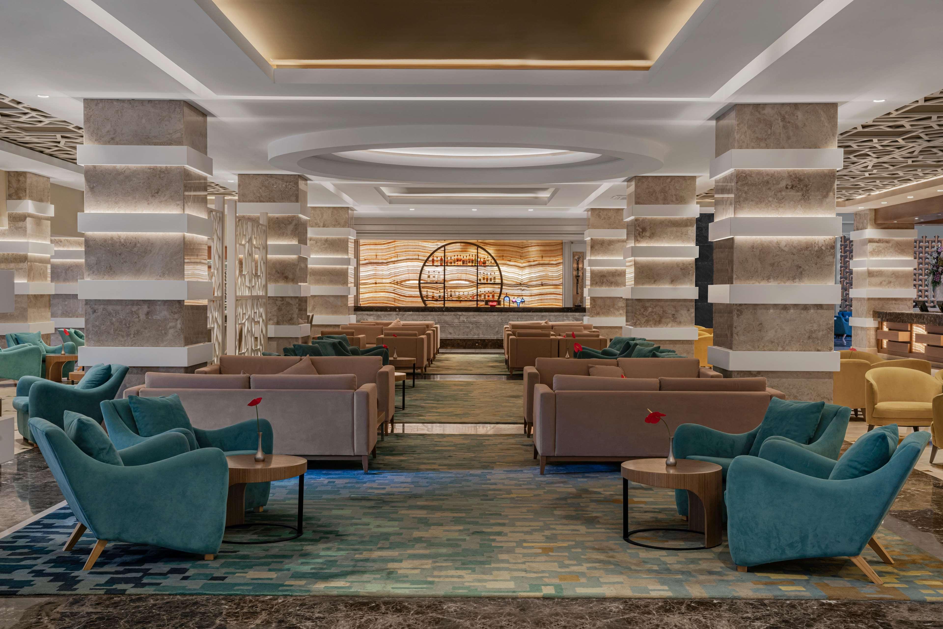 Papillon Ayscha & Resort 5*