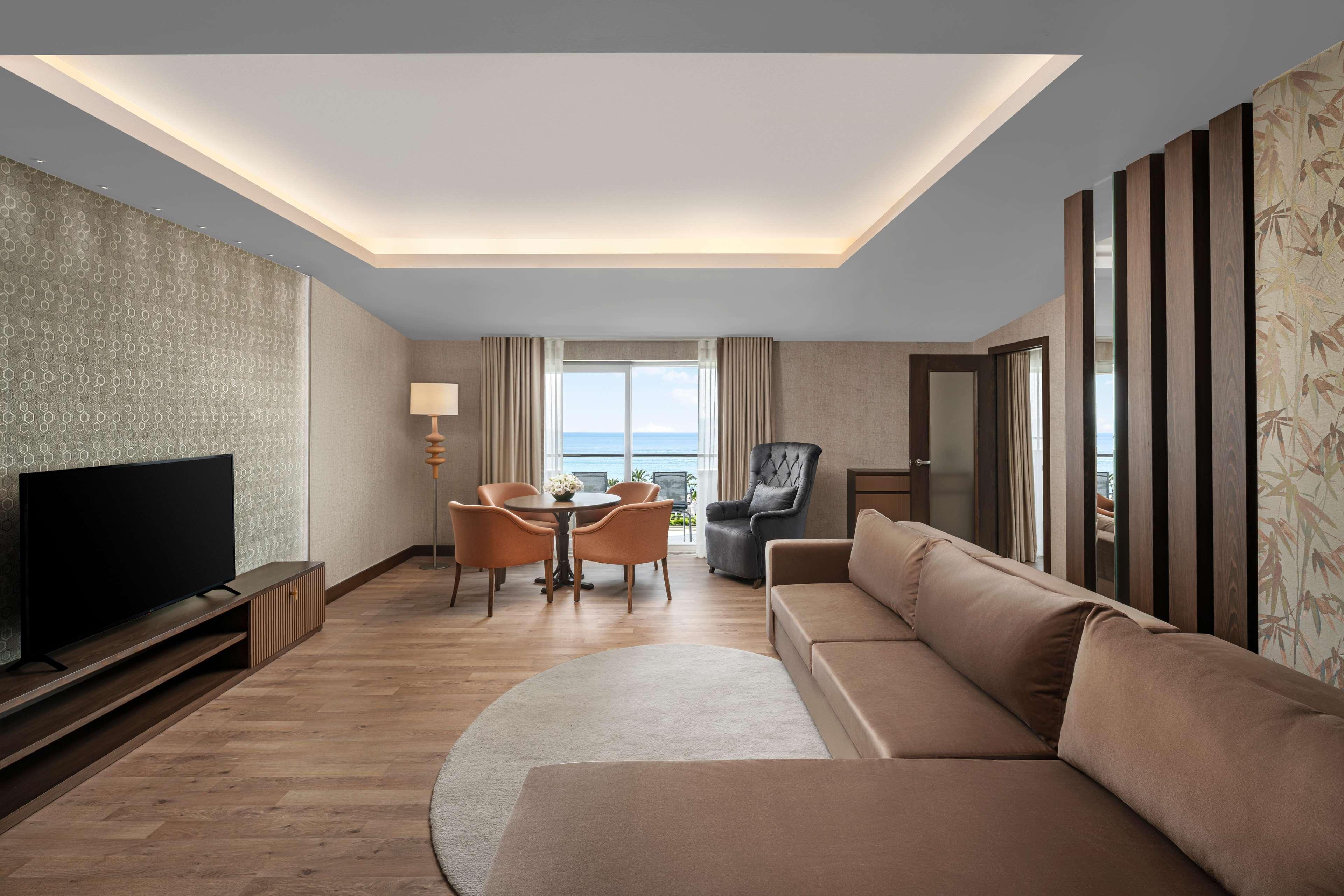 Papillon Ayscha & Resort 5*