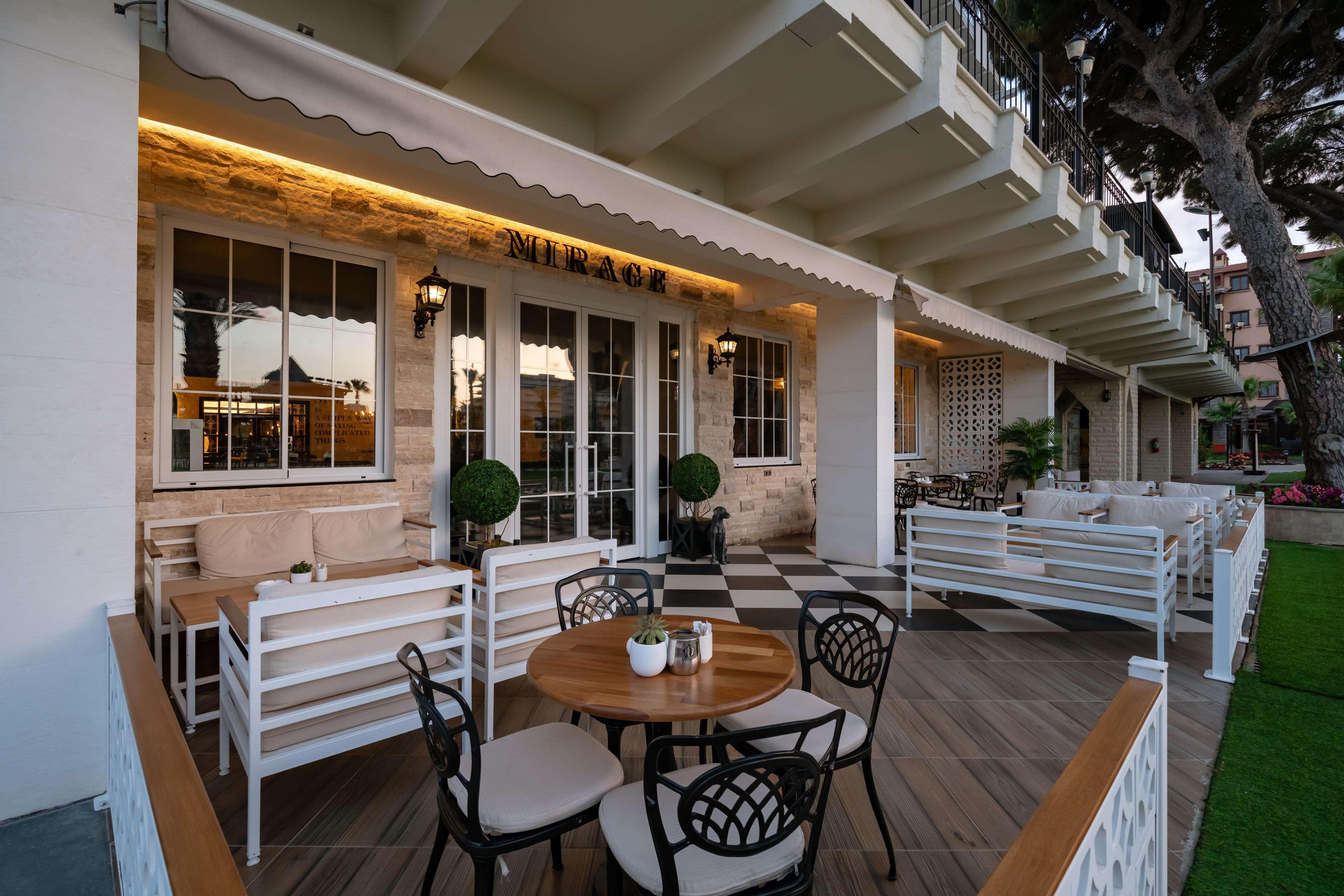 Papillon Belvil Holiday Village 5*
