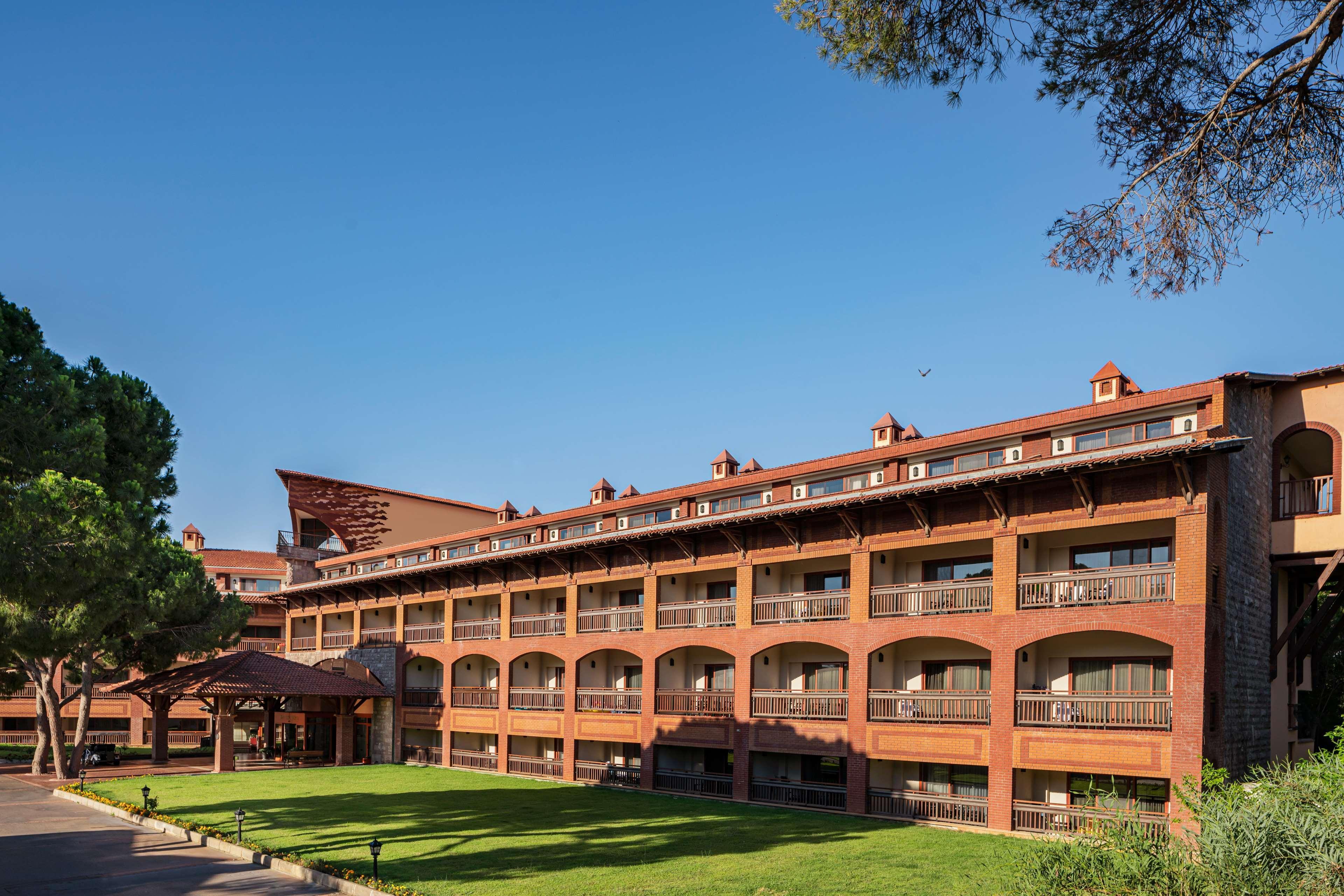 Resort Papillon Belvil Holiday Village 5*