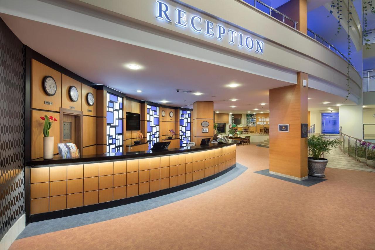 Medworld Health & Rehabilitation Center Pine Beach Belek