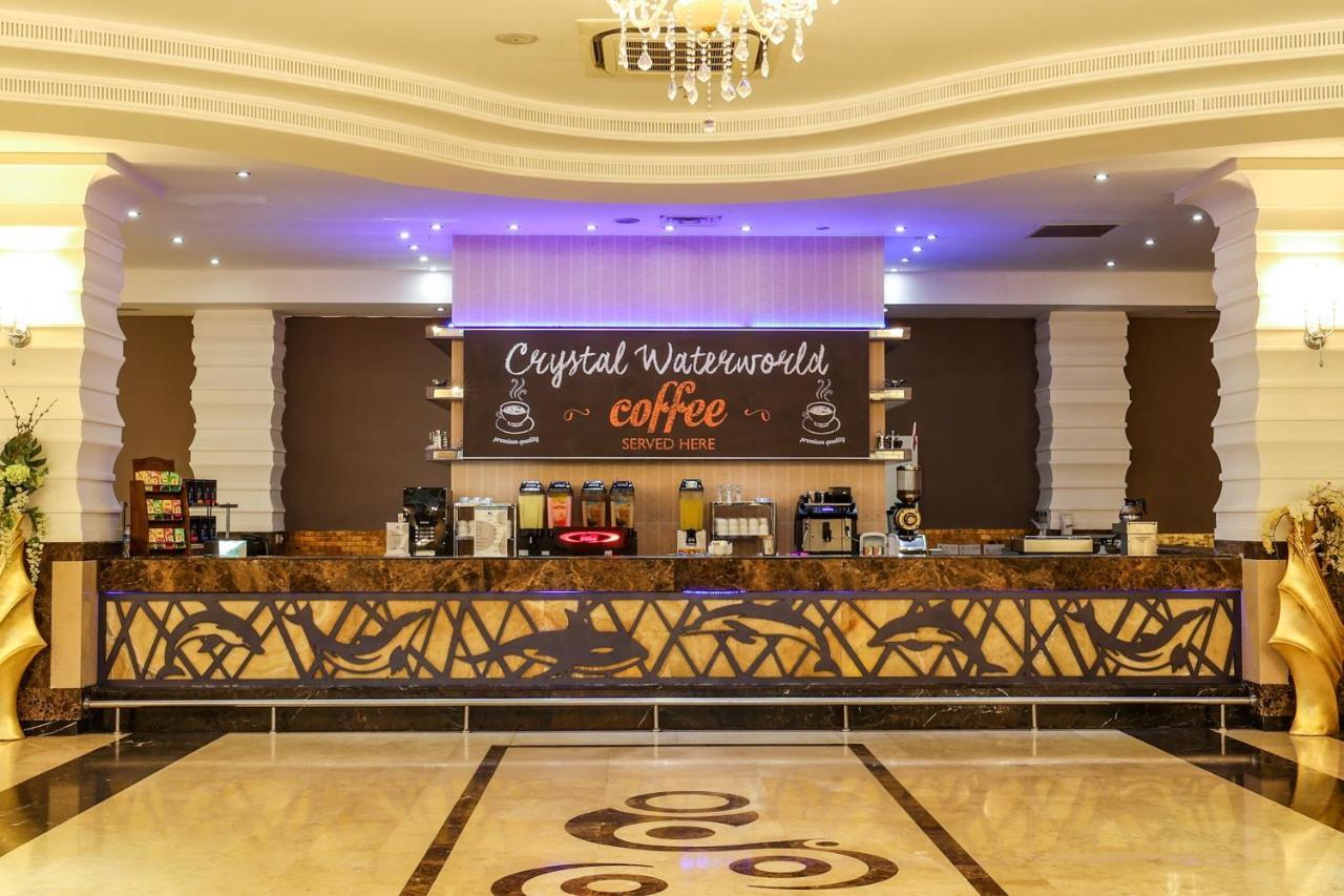 Crystal Waterworld & 5*
